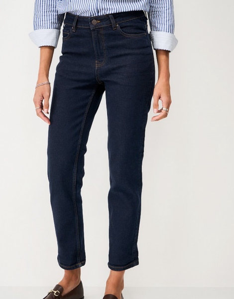 Do these slim jeans look too much like skinny jeans?