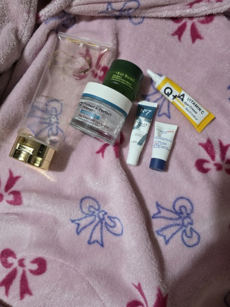 Beauty addicts thread: share empties, chucks and mindful buying tips