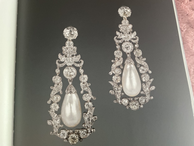 Jewellery-British Royal Family.