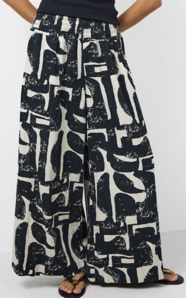 Please help me find these trousers