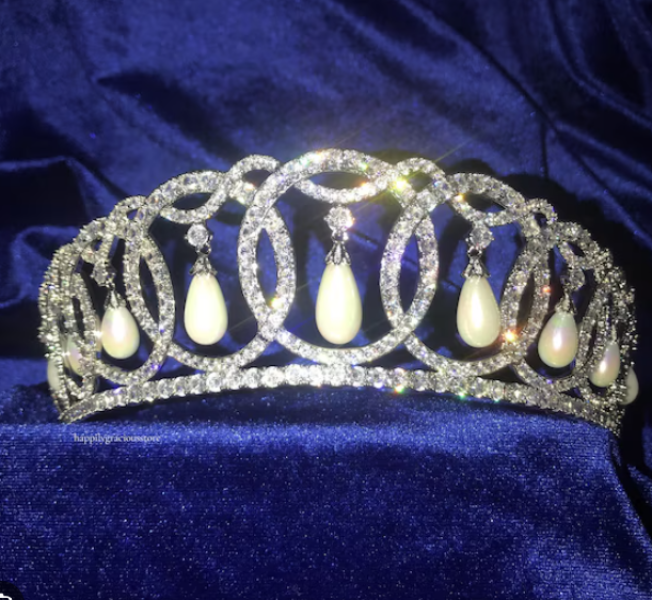 Jewellery-British Royal Family.