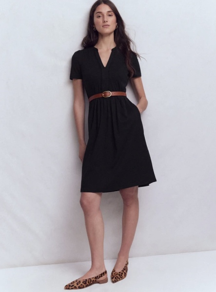 Help me find a simple summer dress please