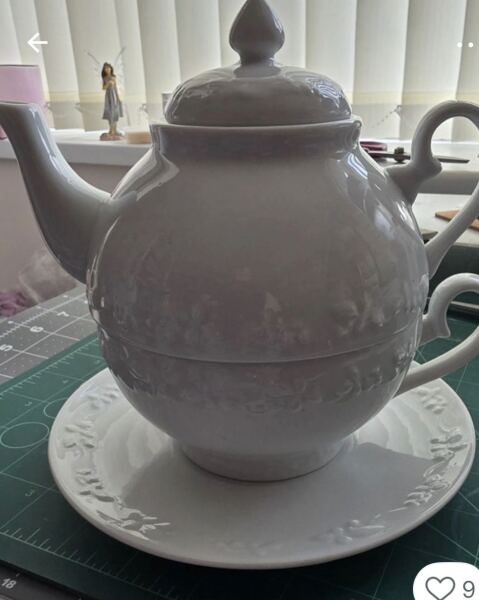 Can anyone help me find this old tea-for-one embossed bone china tea set? Huge please!