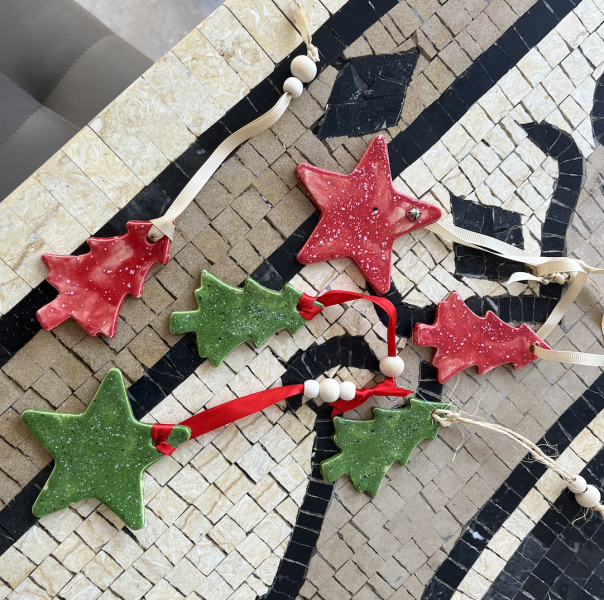 Ideas for affordable handmade pottery gifts to sell at Christmas market