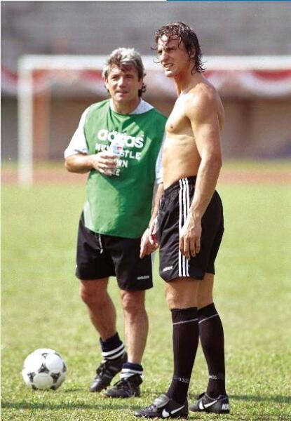 Who was better looking?