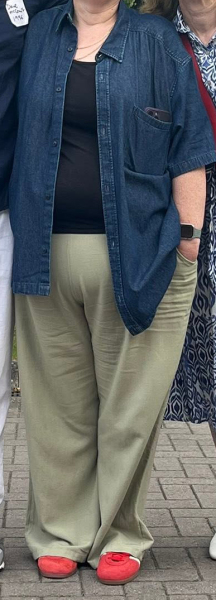 What to wear for a family photo after major weight loss