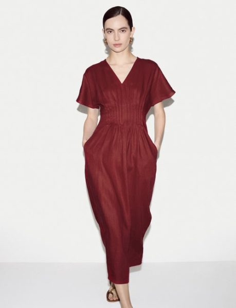 Please help me find a dress to wear in the evenings on holiday.