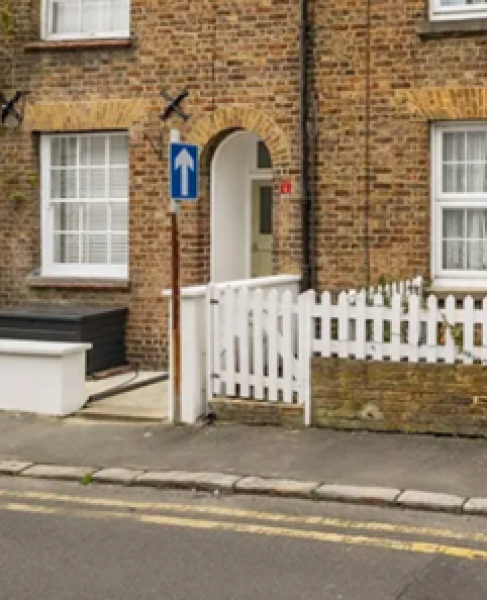 AIBU to be upset about having to pick a front door I don't like?