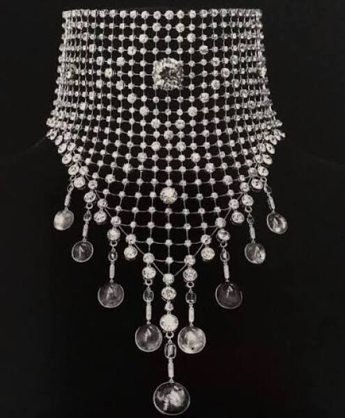 Jewellery-British Royal Family.