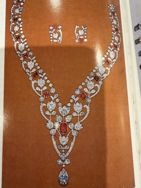 Jewellery-British Royal Family.