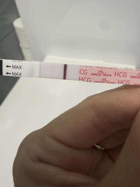 Could this pregnancy test be positive or am I imagining it?