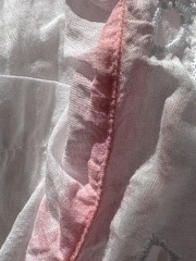 Can this red stain be removed?