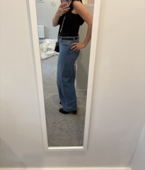 Which jeans & top?