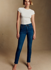 Do these slim jeans look too much like skinny jeans?