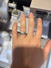 Redesigning my engagement ring at 40 or choosing a new one