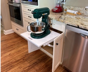 Weird and bonkers kitchen storage/arrangement ideas