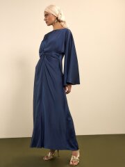 Desperate for help with wedding outfit - running out of time!