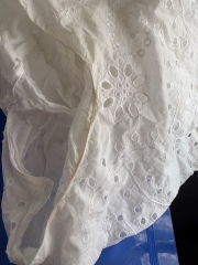 Can this red stain be removed?