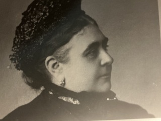 Jewellery-British Royal Family.