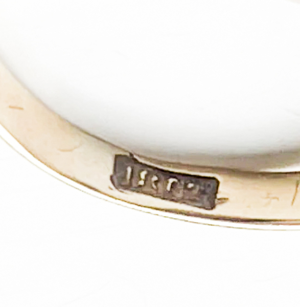 Can anyone read this old inscription?