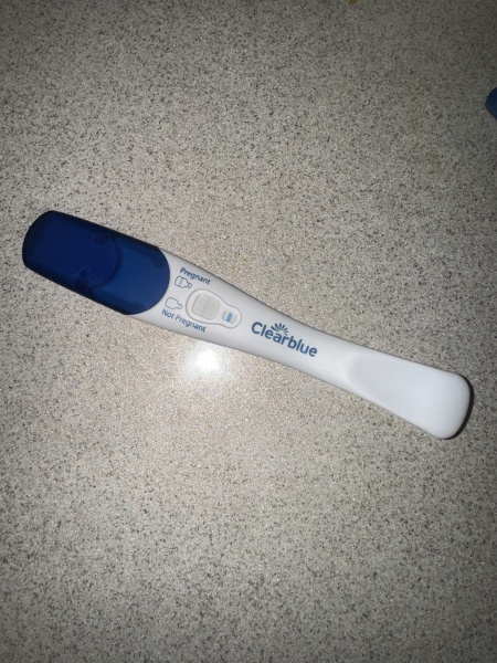 HELP! Positive or line eyes? 8DPO!!