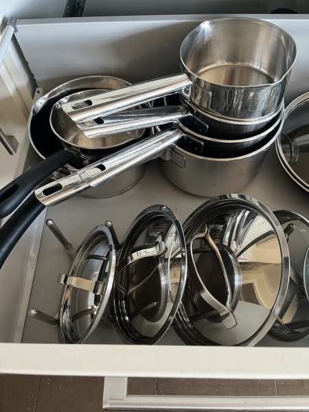 How do you store your pans?