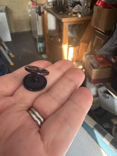 Double buttons for show jackets