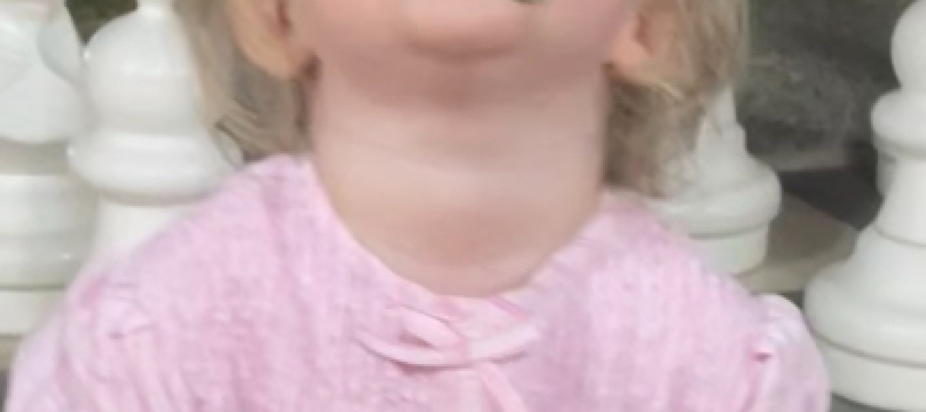 Does this look like a potential sign of hyperthyroidism in 18mo?