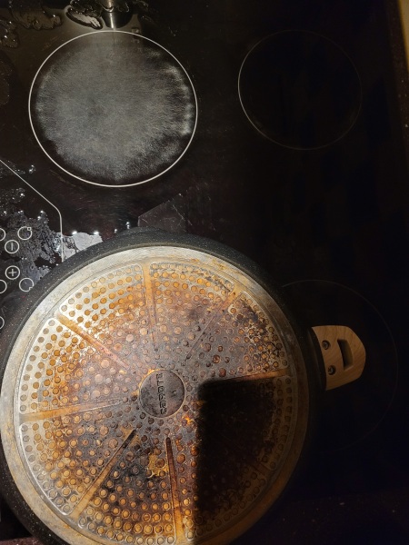 AIBU to worry I have damaged the hob with a saucepan?