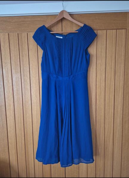 What colour shoes would suit this dress for a wedding?