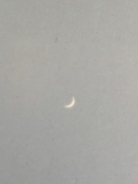 Eclipse- is it safe to watch through your phone on selfie mode?