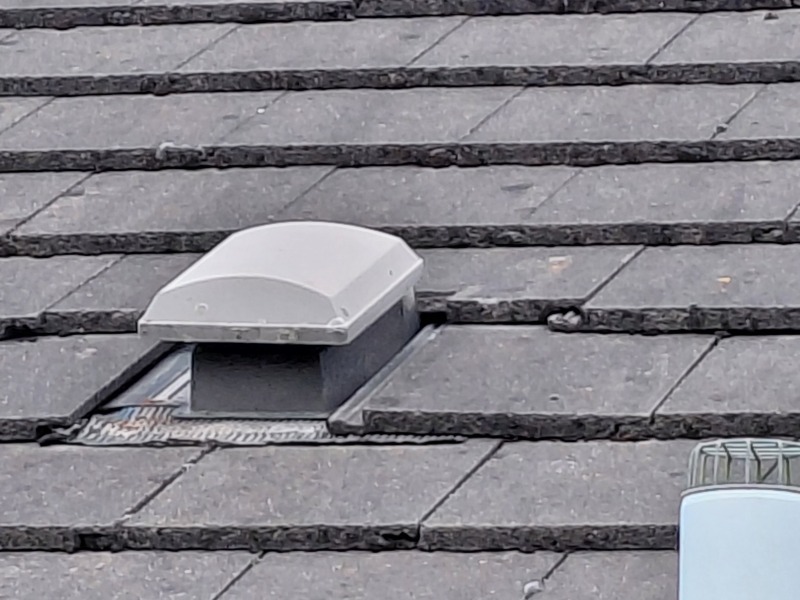 Do these roof vents look compromised and likely to cause damp?