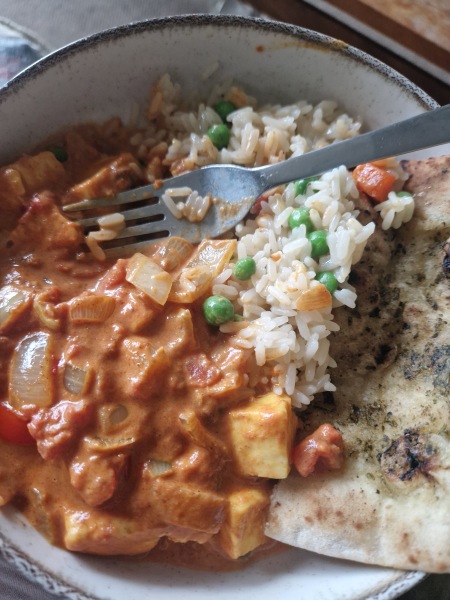 Meal planning, sharing recipes and ideas to make the weekly budget go further.