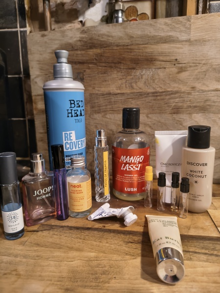 Beauty addicts thread: share empties, chucks and mindful buying tips