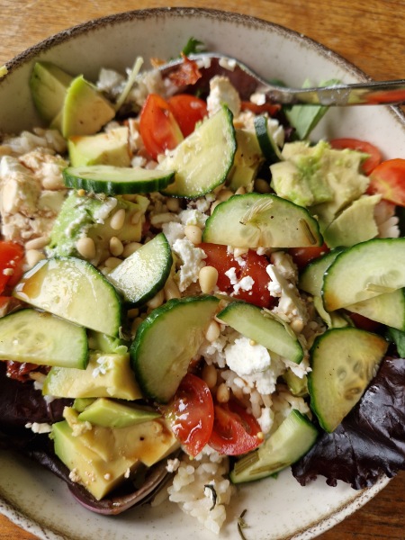 Meal planning, sharing recipes and ideas to make the weekly budget go further.