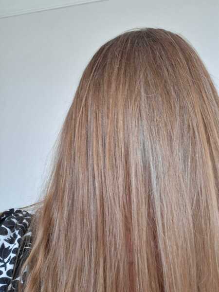 What colour is my hair (photo)