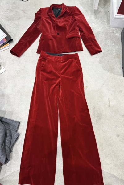 Can I wear a trouser suit to a high end wedding?