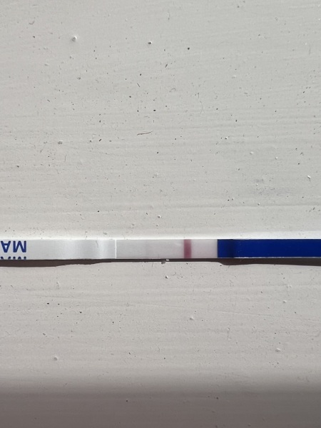 Does this test look negative or could it be an evaporation line? 9DPO