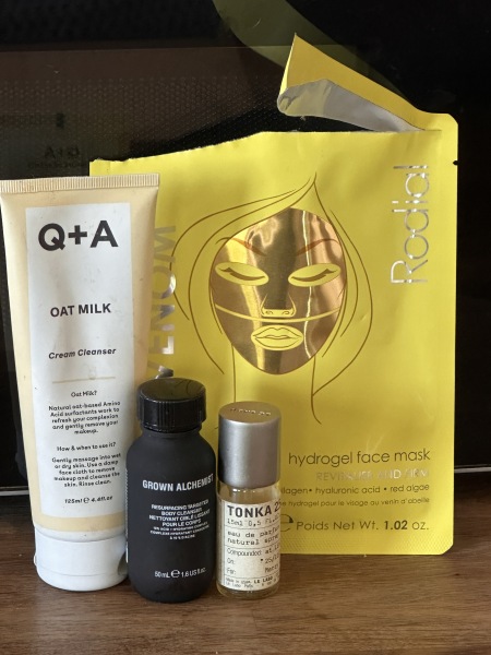 Beauty addicts thread: share empties, chucks and mindful buying tips