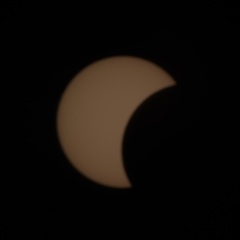 Solar eclipse, I don't understand why we can't look 😬
