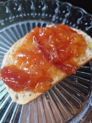 Meal planning, sharing recipes and ideas to make the weekly budget go further.