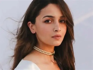 Just for balance:  The Most Beautiful Women Ever