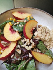 Meal planning, sharing recipes and ideas to make the weekly budget go further.