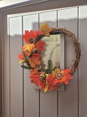Where are all the Autumn lovers?