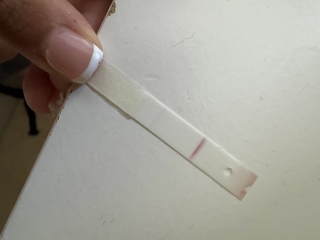 Possible misaligned line on early Clearblue test at 11dpo?