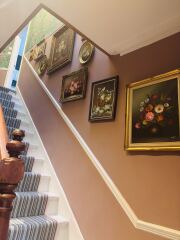 How to do a picture gallery on this wall