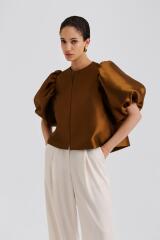 Wedding guest, what do i wear it with?