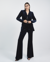 Can I wear a trouser suit to a high end wedding?
