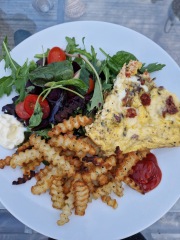 Meal planning, sharing recipes and ideas to make the weekly budget go further.