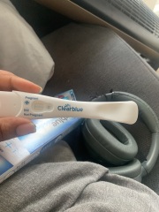 Can anyone else see a faint line on this pregnancy test?